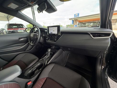 Used 2025 Toyota Corolla SE FWD image 26