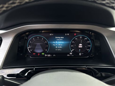 Certified 2024 Volkswagen Atlas Cross Sport SE w/ Black Wheel Package image 11