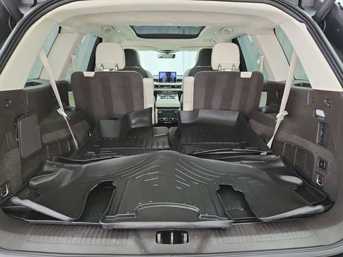 Used 2020 Lincoln Aviator Black Label w/ Dynamic Handling Package AWD/4WD image 38