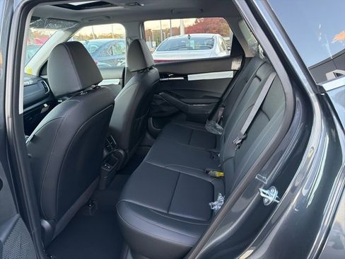 New 2026 Kia Seltos SX w/ SX Sunroof Package image 7