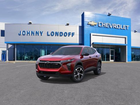 New 2026 Chevrolet Trax RS w/ Sunroof Package FWD image 8