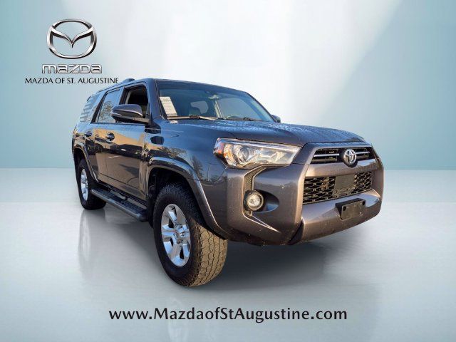Used 2022 Toyota 4Runner SR5 Premium w/ Moonroof Package AWD/4WD image 16