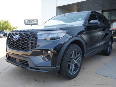 New 2026 Ford Explorer ST-Line w/ ST-Line Street Pack