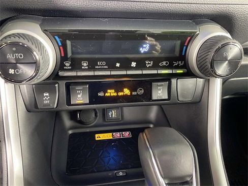 Used 2025 Toyota RAV4 XSE image 21