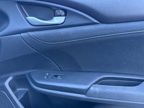 Used 2020 Honda Insight EX image 17