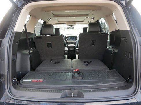 Used 2021 GMC Acadia Denali w/ Trailering Package image 16