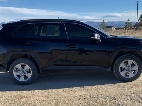 Used 2019 Toyota RAV4 XLE image 5