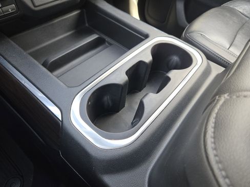 Used 2020 GMC Sierra 1500 SLT w/ SLT Premium Package image 23