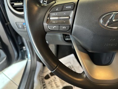 Used 2021 Hyundai Kona SEL AWD/4WD image 10