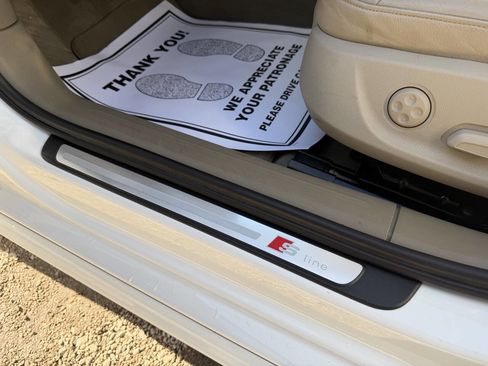 Used 2012 Audi A4 2.0T Prestige image 10