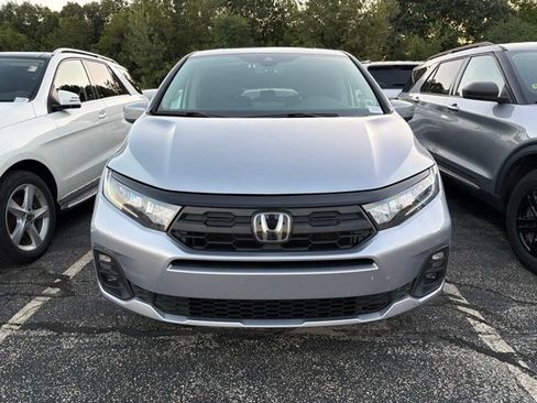 Used 2025 Honda Odyssey EX-L image 2