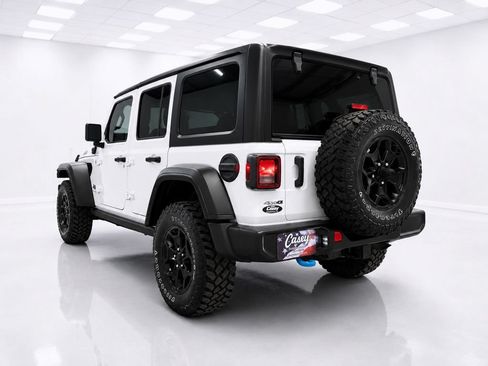 Used 2023 Jeep Wrangler Unlimited w/ Cold Weather Group AWD/4WD image 7