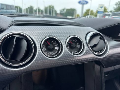 Used 2016 Ford Mustang GT Premium w/ GT Performance Package RWD image 32