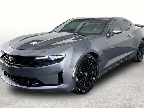 Used 2021 Chevrolet Camaro LT RWD image 12