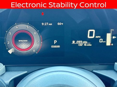 Used 2025 Nissan Kicks SV image 9