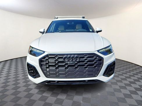 Used 2025 Audi Q5 Prestige w/ Prestige Package image 2