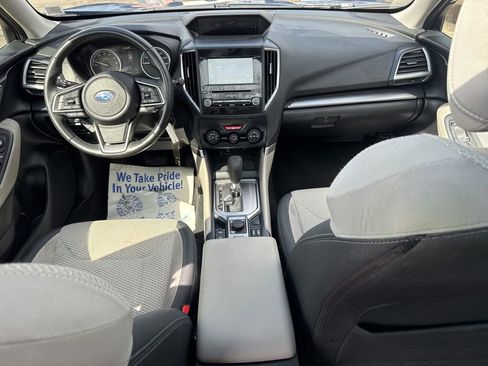 Used 2019 Subaru Forester Premium w/ All-Weather Package image 25