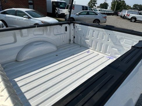 Used 2022 Ford F150 XL w/ Equipment Group 101A High RWD image 17