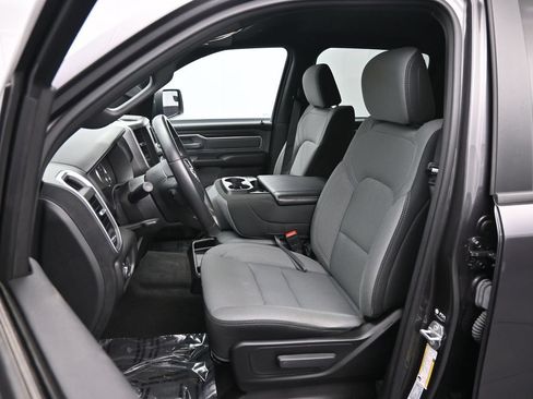Used 2022 RAM 1500 Big Horn AWD/4WD image 25