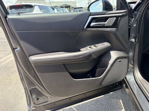New 2026 Mitsubishi Outlander LE FWD image 19