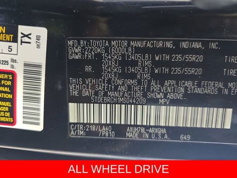 Used 2021 Toyota Highlander Platinum AWD/4WD image 36