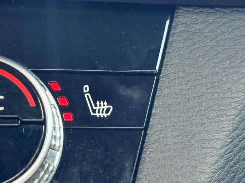 Used 2024 Mitsubishi Outlander SE AWD/4WD image 19