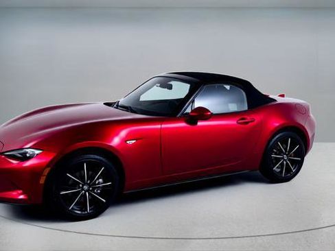 New 2026 MAZDA MX-5 Miata Grand Touring w/ Weather Package RWD image 3