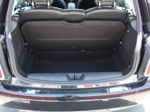 Used 2018 MINI Cooper 2-Door Hardtop FWD image 7