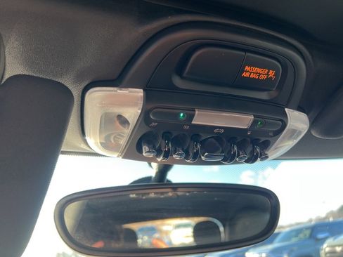 Used 2016 MINI Cooper S image 13