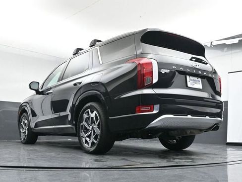 Used 2021 Hyundai Palisade Calligraphy w/ Cargo Package image 32
