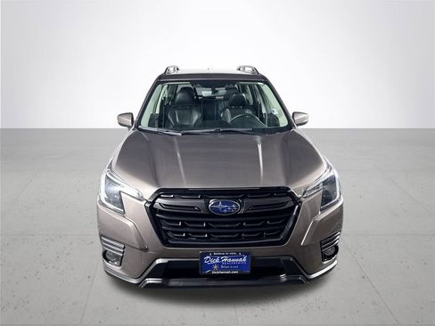Used 2022 Subaru Forester Limited w/ Popular Package #2 image 3