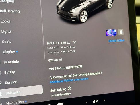 Used 2023 Tesla Model Y Long Range AWD/4WD image 8