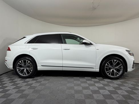 Used 2023 Audi Q8 Premium Plus w/ Premium Plus Package AWD/4WD image 8