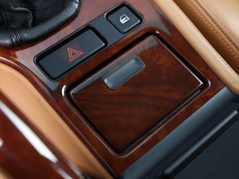 Used 2003 BMW M5 image 59