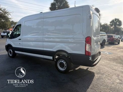 New 2026 Ford Transit 250 148 Medium Roof RWD image 6