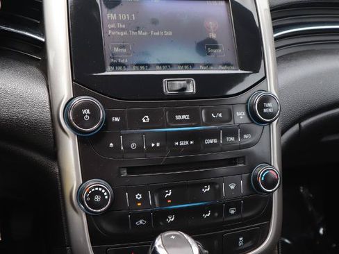 Used 2014 Chevrolet Malibu LT w/ Power Convenience Package FWD image 20