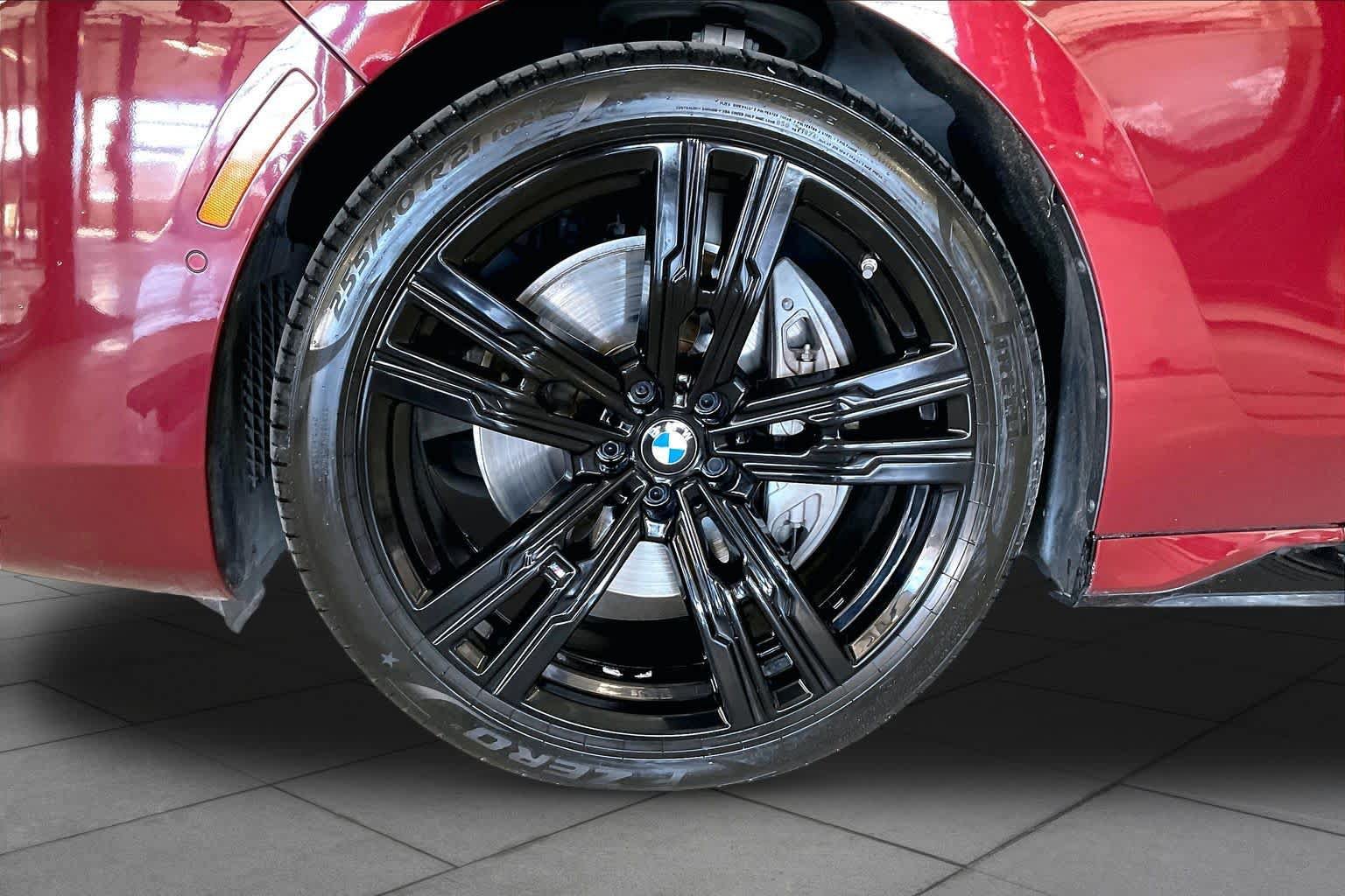 Used 2023 BMW 740i RWD image 10