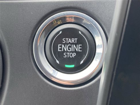 Used 2024 Chevrolet Blazer LT image 20