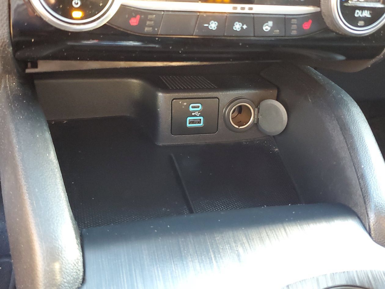 Used 2021 Ford Escape SEL AWD/4WD image 24