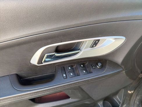 Used 2016 Chevrolet Equinox LS image 14