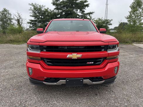 Used 2017 Chevrolet Silverado 1500 LT AWD/4WD image 35