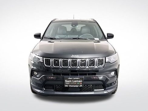 New 2026 Jeep Compass Latitude image 2
