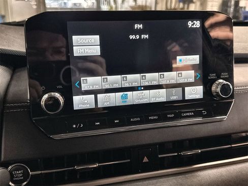 Used 2024 Mitsubishi Outlander SE image 17