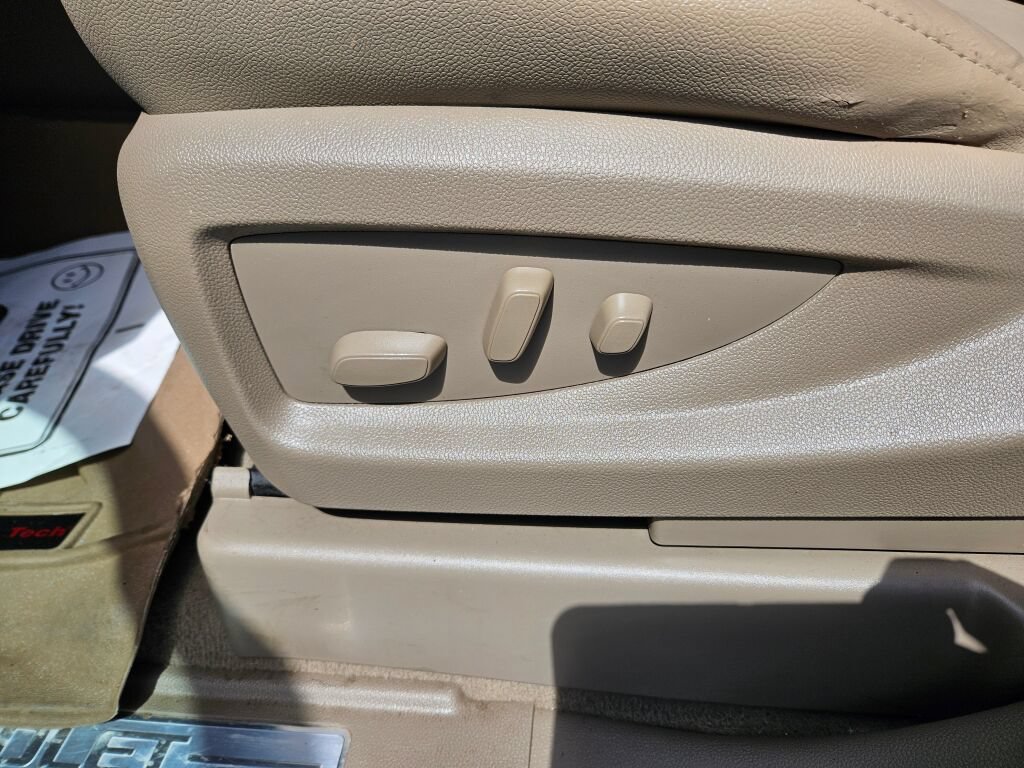 Used 2019 Chevrolet Suburban LT AWD/4WD image 21