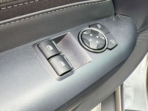 Used 2025 Ford Mustang Coupe RWD image 18