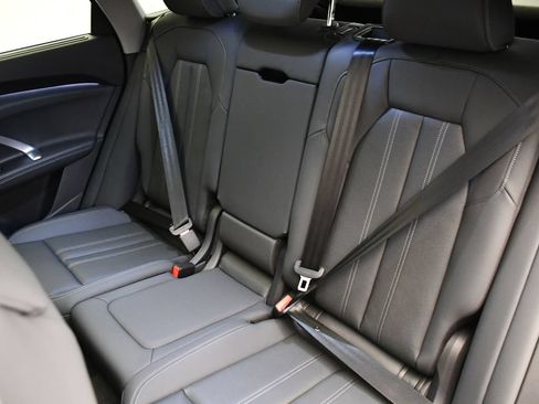 Used 2025 Audi Q5 Prestige w/ 20" Wheel Package AWD/4WD image 42