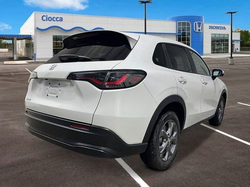 New 2026 Honda HR-V LX image 5