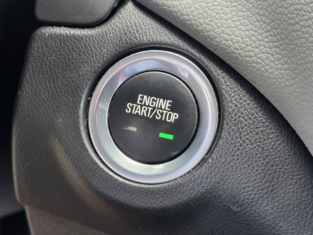 Used 2023 Chevrolet Equinox LT AWD/4WD image 17