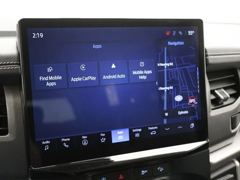 Used 2024 Ford Expedition XLT image 21