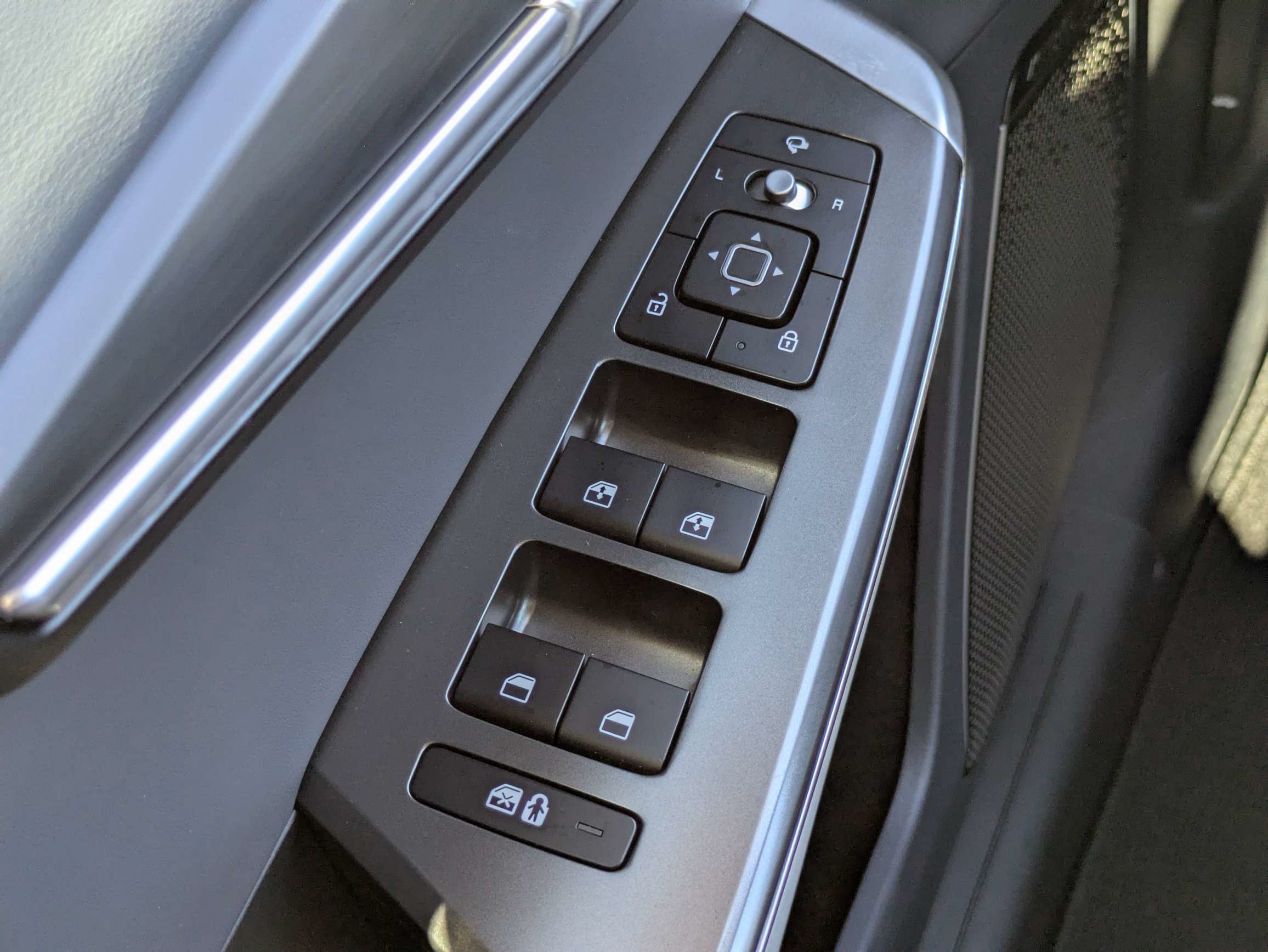 Certified 2022 Kia EV6 Wind RWD image 23